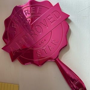 Jeffree Star Approved Mirror